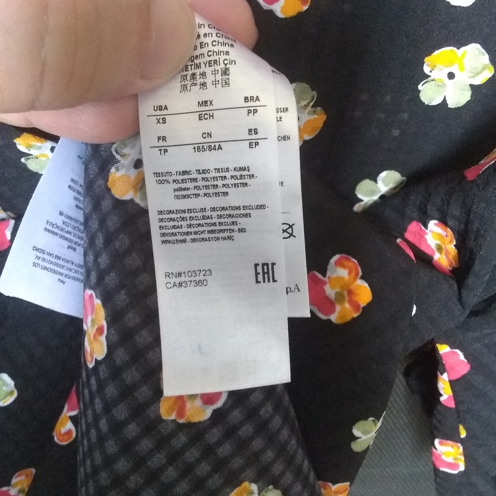 Fun blouse - Picture 6 of 7